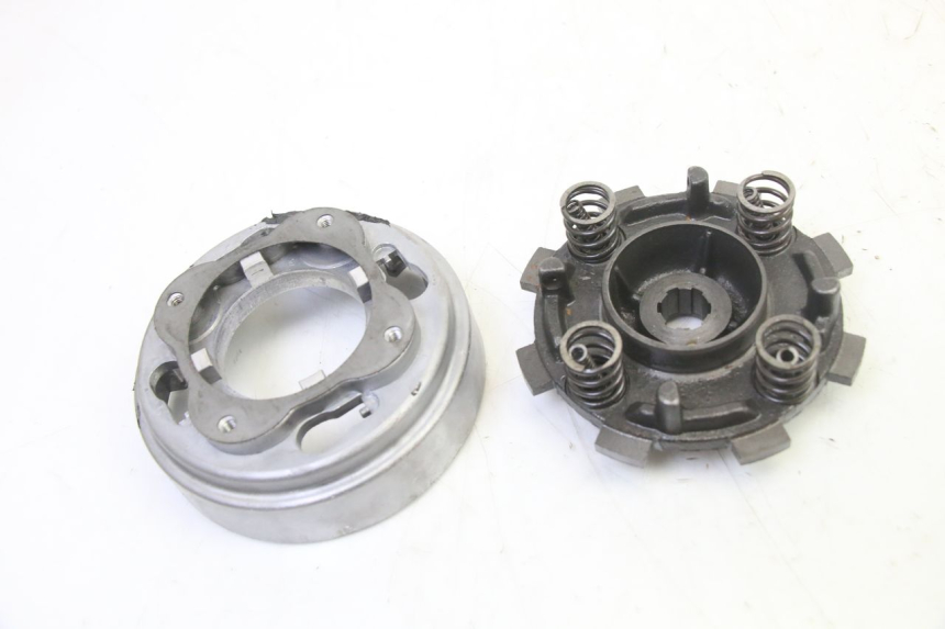 photo de FRIZIONE APOLLO RFZ 125 - Dettaglio del componente