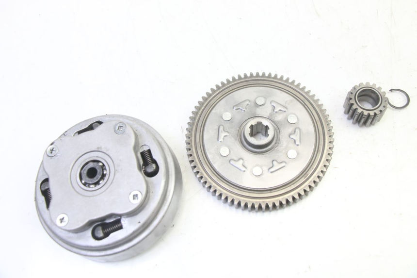 photo de FRIZIONE APOLLO RFZ 125 - Primo piano ad alta risoluzione