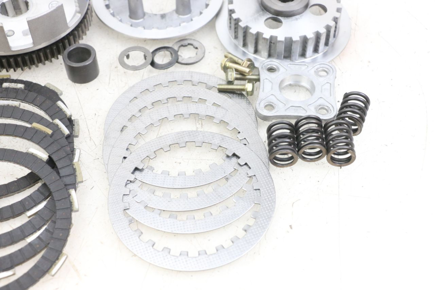 photo de FRIZIONE APOLLO RFZ 140 - Primo piano ad alta risoluzione