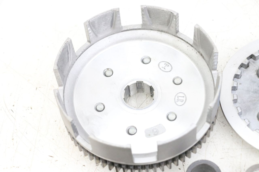 photo de FRIZIONE APOLLO RFZ 140 - Focus sulla struttura