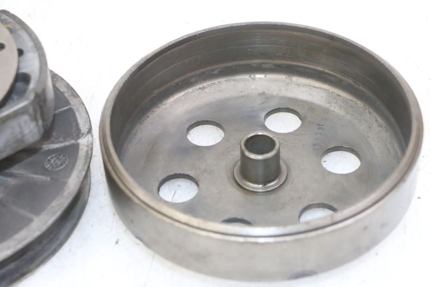 photo de FRIZIONE PEUGEOT SATELIS COMPRESSOR K15 125 (2006 - 2009) - Altra angolazione