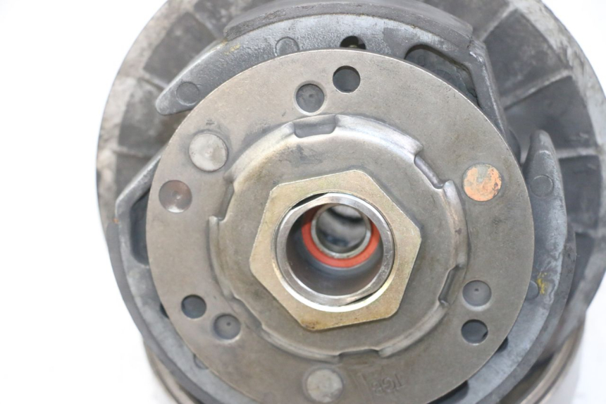 photo de FRIZIONE PEUGEOT SATELIS COMPRESSOR K15 125 (2006 - 2009) - Dettagli dei punti di fissaggio