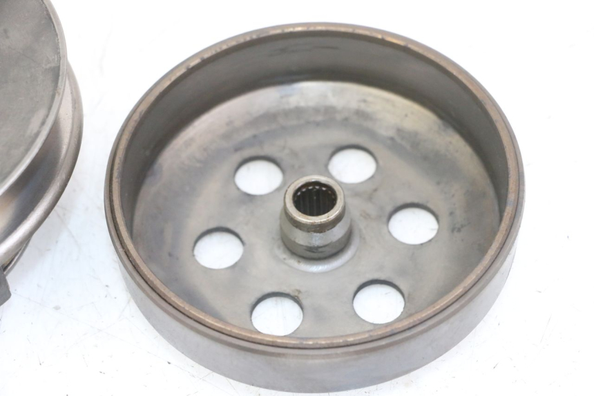 photo de FRIZIONE PEUGEOT SATELIS 125 (2013 - 2018) - Primo piano tecnico