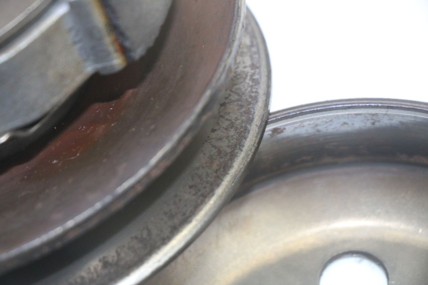 photo de FRIZIONE PEUGEOT SATELIS 125 (2006 - 2009) - Altra angolazione