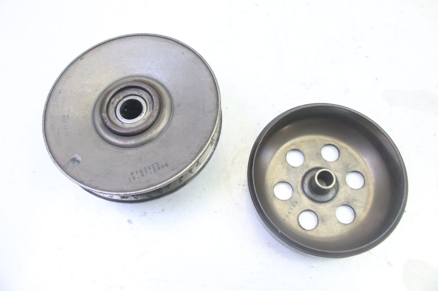 photo de FRIZIONE PEUGEOT SATELIS 125 (2006 - 2009) - Stato della superficie e materiale