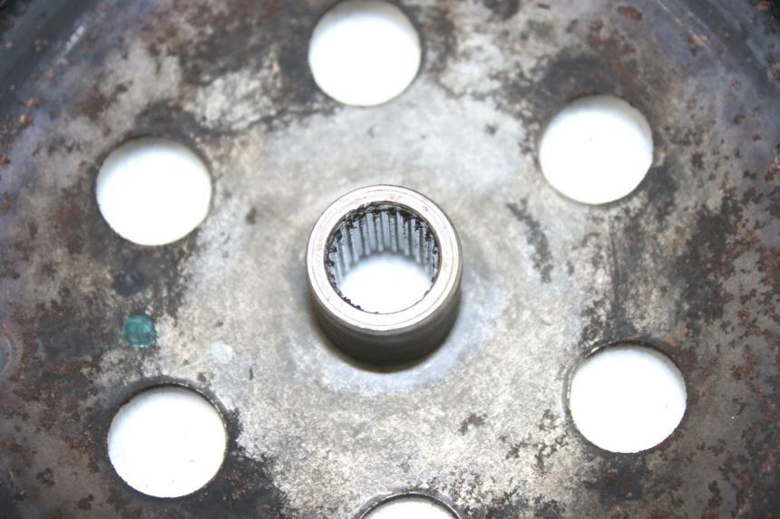 photo de FRIZIONE APRILIA SCARABEO 100 (2003 - 2012) - Altra angolazione