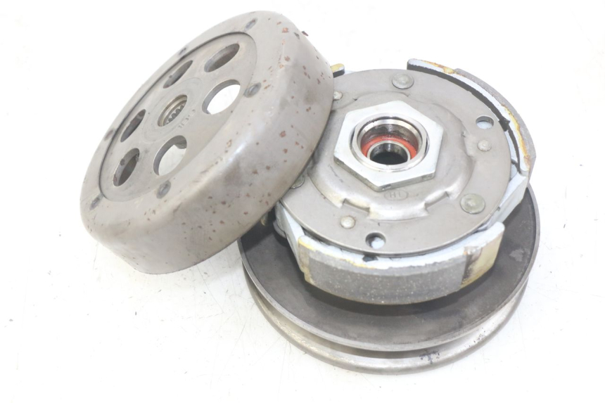 photo de FRIZIONE MBK SKYCRUISER 125 (2010 - 2013) - Dettagli dei punti di fissaggio