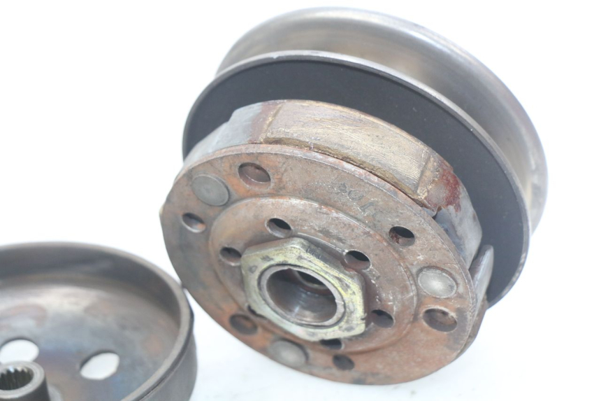 photo de FRIZIONE YAMAHA SLIDER NAKED 50 (2004 - 2018) - Primo piano tecnico