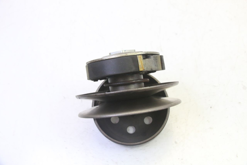 photo de FRIZIONE APRILIA SR R 2T LC 50 (2018 - 2021) - Altra angolazione