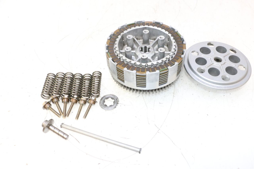 photo de FRIZIONE SUZUKI SV S 650 (1999 - 2002) - Altra angolazione