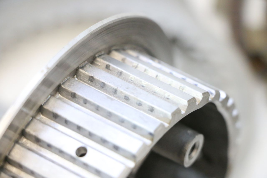 photo de FRIZIONE SUZUKI SV S 650 (1999 - 2002) - Ricambio usato controllato