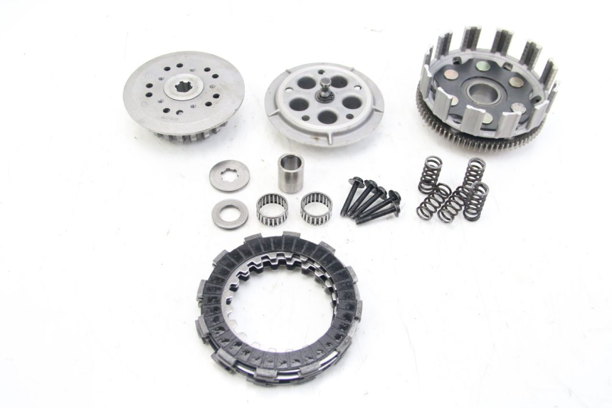 photo de FRIZIONE APRILIA SX 50 (2011 - 2017) - Primo piano tecnico