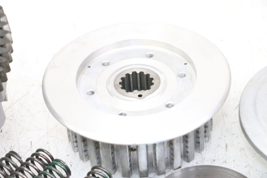 photo de FRIZIONE YAMAHA TDM ABS 900 (2002 - 2014) - Ricambio usato controllato