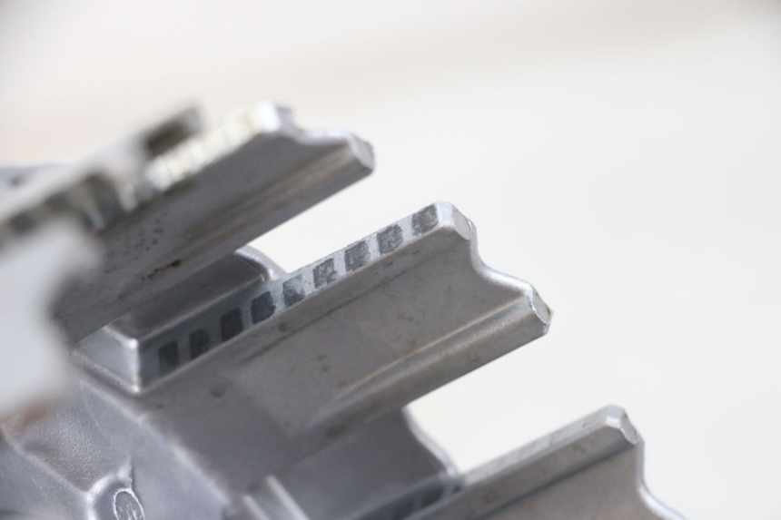 photo de FRIZIONE YAMAHA TDM ABS 900 (2002 - 2014) - Dettagli dei punti di fissaggio