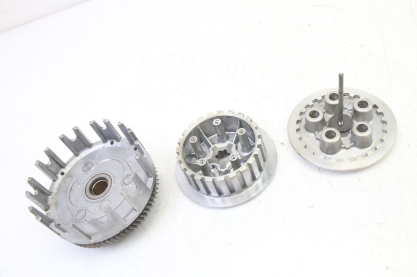 photo de FRIZIONE YAMAHA TDR DELTABOX 125 (1997 - 2003) - Dettaglio del componente