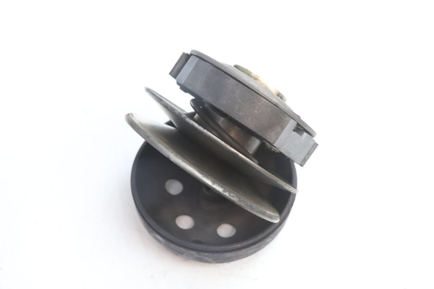 photo de FRIZIONE PEUGEOT TREKKER TKR 50 (2005 - 2014) - Altra angolazione