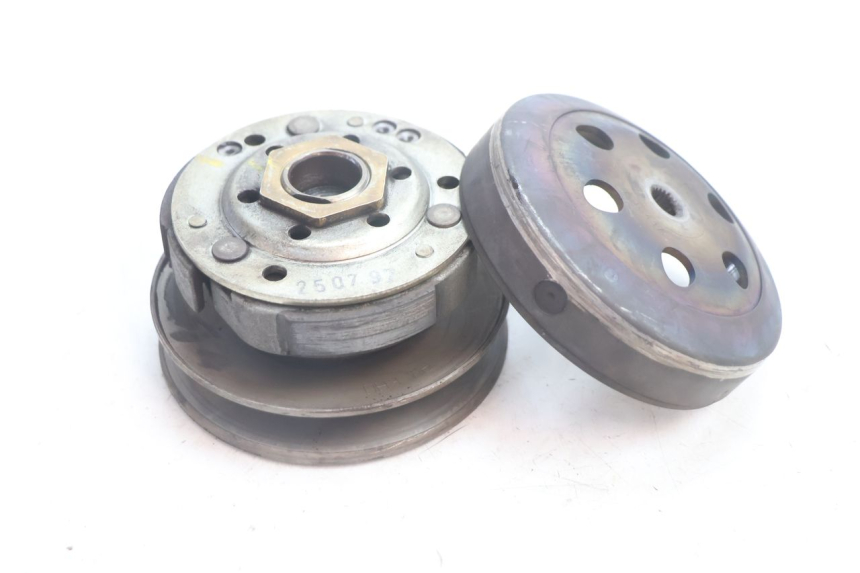 photo de FRIZIONE PEUGEOT TREKKER 50 (1995 - 2004) - Dettaglio del componente