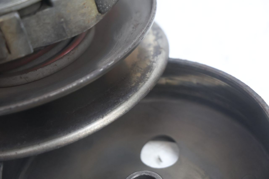 photo de FRIZIONE PEUGEOT TREKKER 50 (1995 - 2004) - Zoom sullo stato d'uso