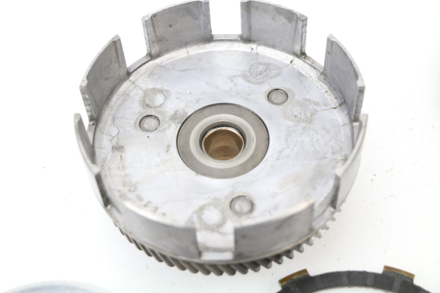 photo de FRIZIONE YAMAHA TTR 125 (2000 - 2020) - Zoom sui componenti