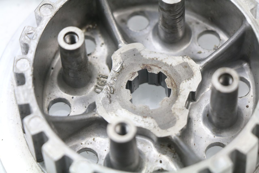 photo de FRIZIONE YAMAHA TTR 125 (2000 - 2020) - Ricambio usato controllato