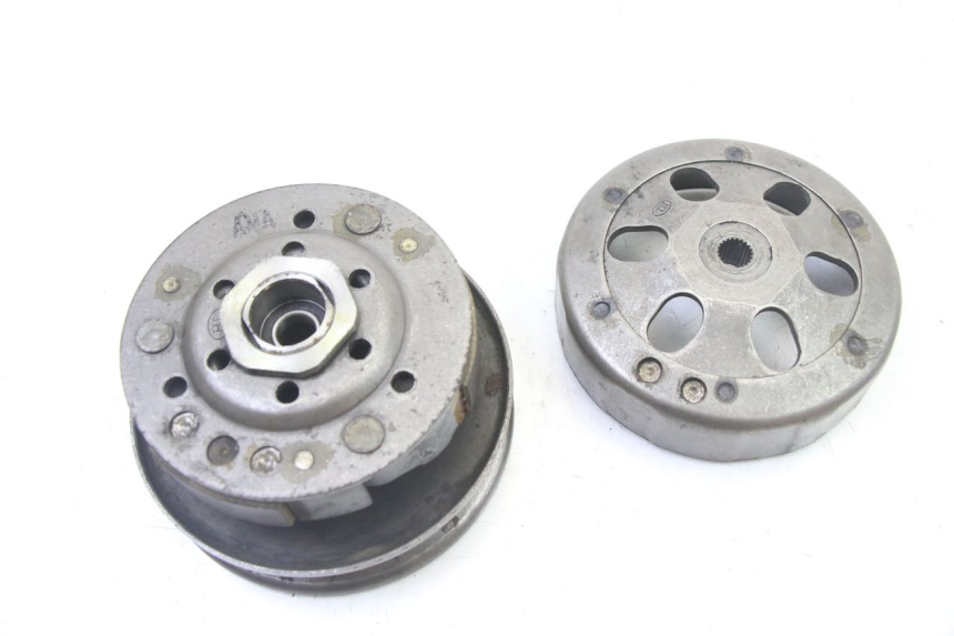 photo de FRIZIONE PEUGEOT TWEET 4T 50 (2014 - 2019) - Altra angolazione