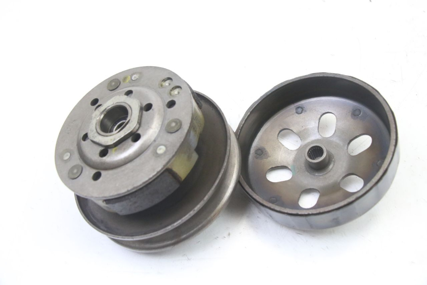 photo de FRIZIONE PEUGEOT TWEET PRO CARGO 50 (2018 - 2022) - Dettaglio del componente