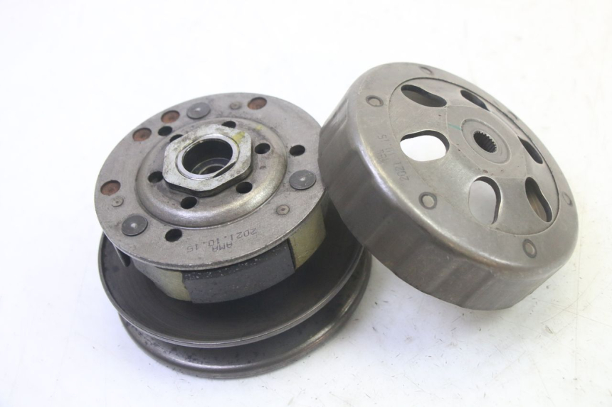 photo de FRIZIONE PEUGEOT TWEET PRO EFI 4T 50 (2021 - 2022) - Dettaglio del componente