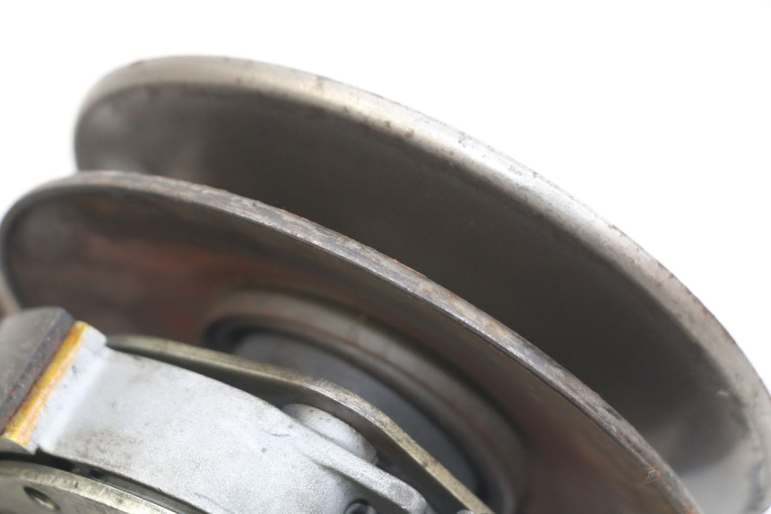 photo de FRIZIONE PIAGGIO VESPA LXV 125 (2006 - 2009) - Primo piano tecnico