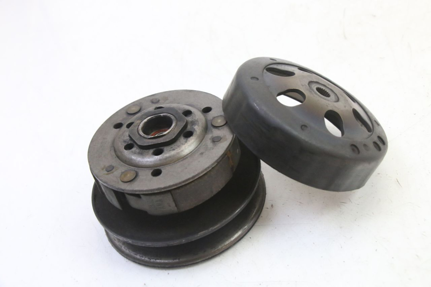 photo de FRIZIONE PEUGEOT VIVACITY NEW 4T 50 (2008 - 2017) - Dettaglio del componente