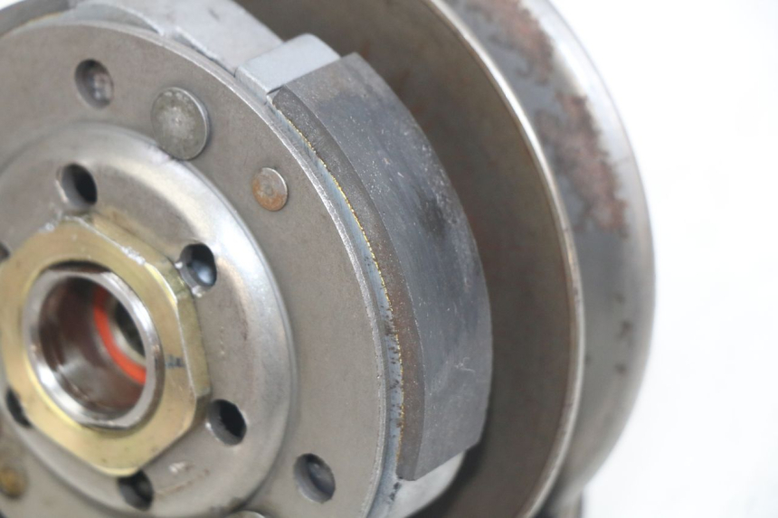 photo de FRIZIONE PEUGEOT VIVACITY 50 (2004 - 2009) - Stato della superficie e materiale