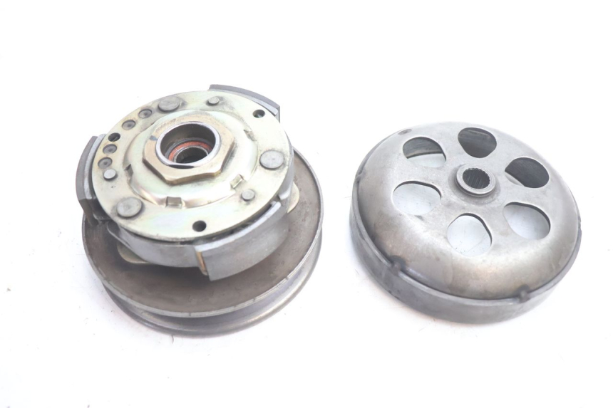 photo de FRIZIONE PIAGGIO X8 STREET 125 (2006 - 2007) - Altra angolazione