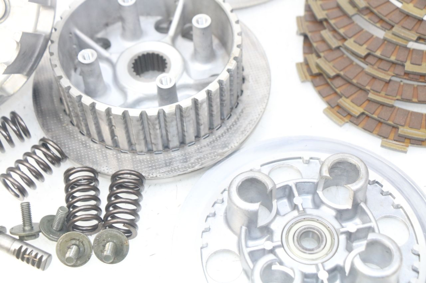 photo de FRIZIONE SUZUKI XF FREEWIND 650 (1997 - 2003) - Marcature e riferimenti originali