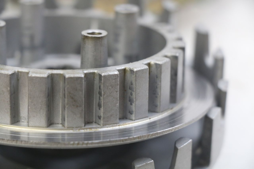 photo de FRIZIONE PEUGEOT XP6 50 (2006 - 2011) - Primo piano tecnico