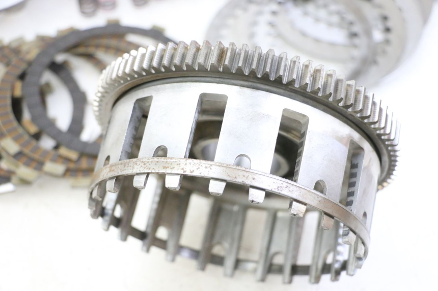 photo de FRIZIONE YAMAHA FZ6 FAZER S2 600 (2007 - 2011) - Altra vista dell'articolo