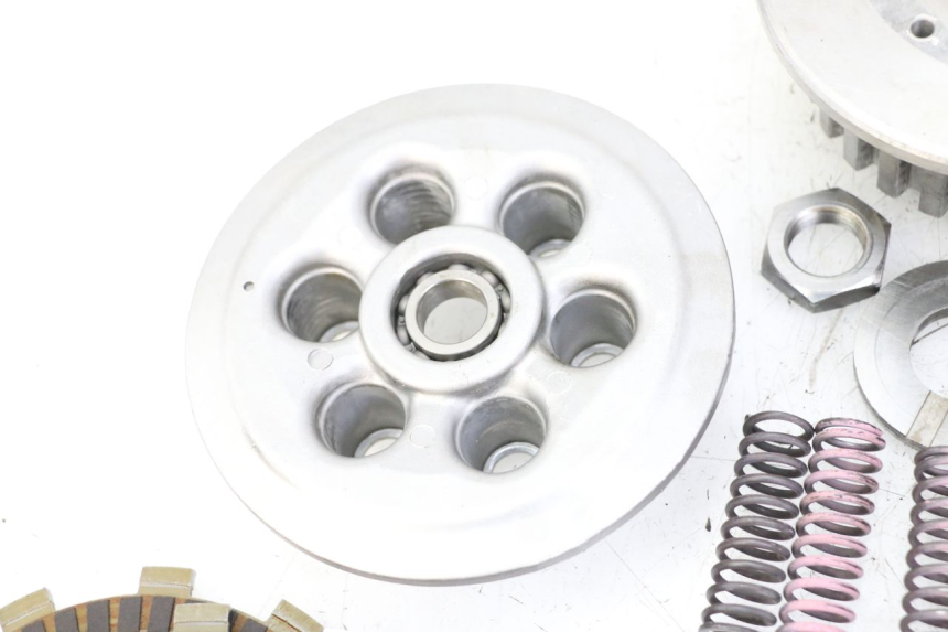 photo de FRIZIONE YAMAHA FZ6 FAZER S2 600 (2007 - 2011) - Foto prodotto supplementare