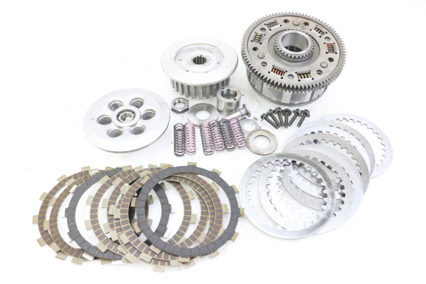 photo de FRIZIONE YAMAHA FZ6 FAZER S2 600 (2007 - 2011) - Zoom qualità usato