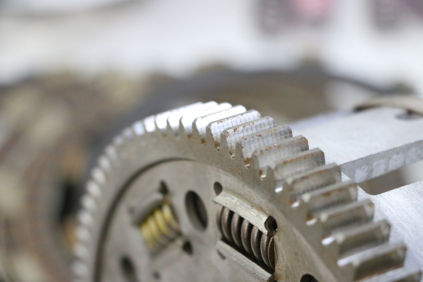 photo de FRIZIONE YAMAHA FZ6 FAZER S2 600 (2007 - 2011) - Marcature e riferimenti originali