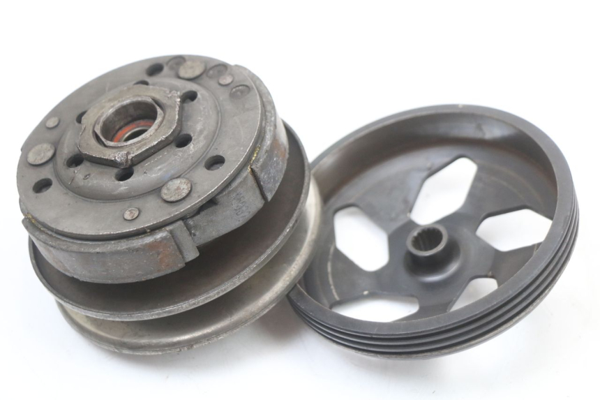 photo de FRIZIONE YAMAHA YN NEO'S 50 (1997 - 2004) - Dettaglio del componente