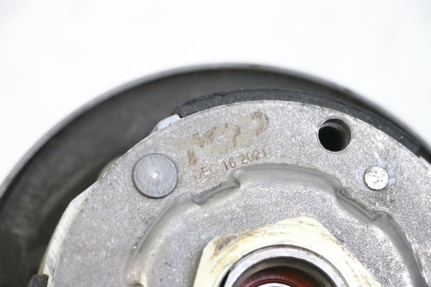 photo de FRIZIONE YAMAHA YP MAJESTY 125 (2002 - 2006) - Ricambio usato controllato