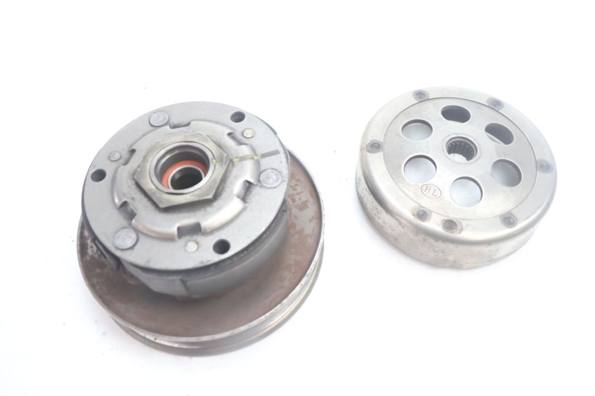 photo de FRIZIONE YAMAHA YP MAJESTY 125 (2002 - 2006) - Dettagli dei punti di fissaggio