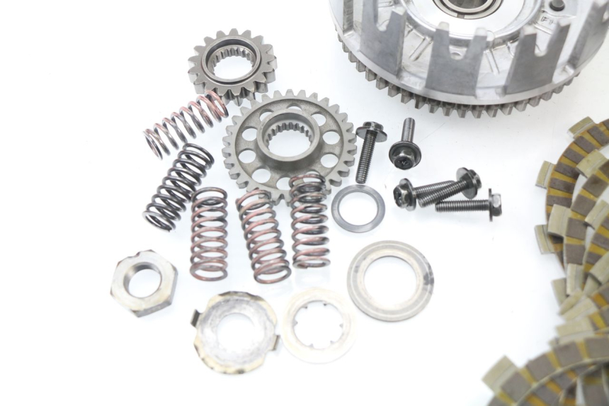 photo de Frizione YAMAHA YZ-F YZF 250 (2007 - 2013) - Altra angolazione