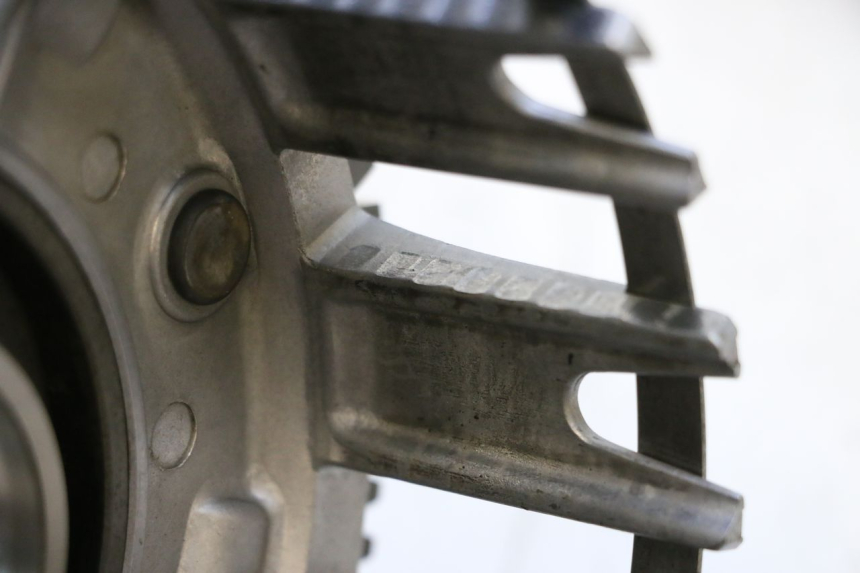 photo de FRIZIONE YAMAHA YZF R GENESIS 750 (1993 - 1998) - Altra vista dell'articolo