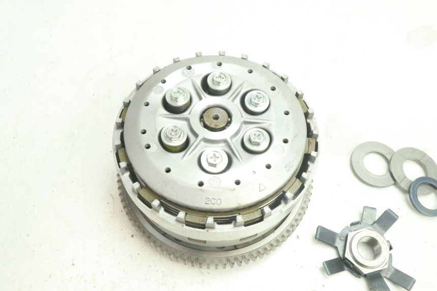 photo de FRIZIONE YAMAHA YZF R6 600 (2008 - 2009) - Ispezione visiva dettagliata