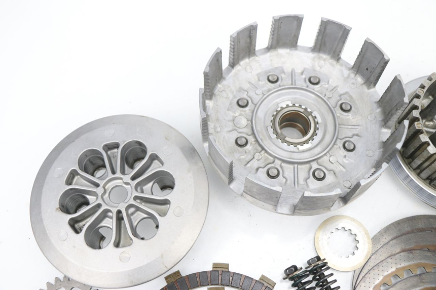 photo de FRIZIONE YAMAHA YZF YZ-F 450 (2006 - 2009) - Altra vista dell'articolo