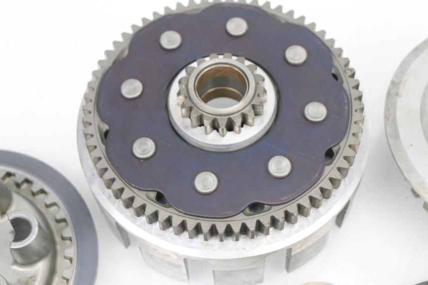 photo de FRIZIONE YAMAHA YZF YZ-F 450 (2006 - 2009) - Dettagli dei punti di fissaggio