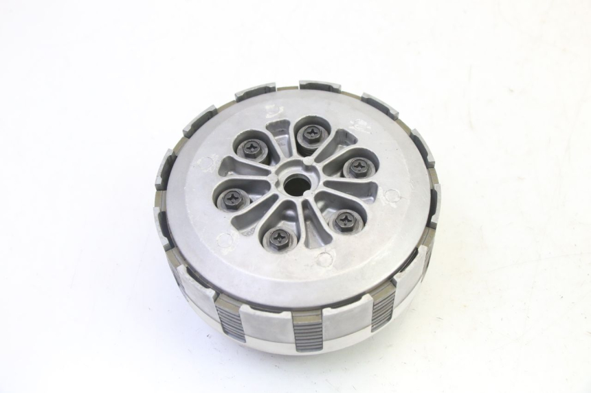 photo de FRIZIONE YAMAHA YZF YZ-F 450 (2014 - 2016) - Caratteristiche distintive