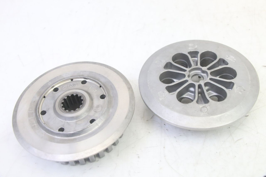 photo de FRIZIONE YAMAHA YZF YZ-F 450 (2014 - 2016) - Dettagli dei punti di fissaggio