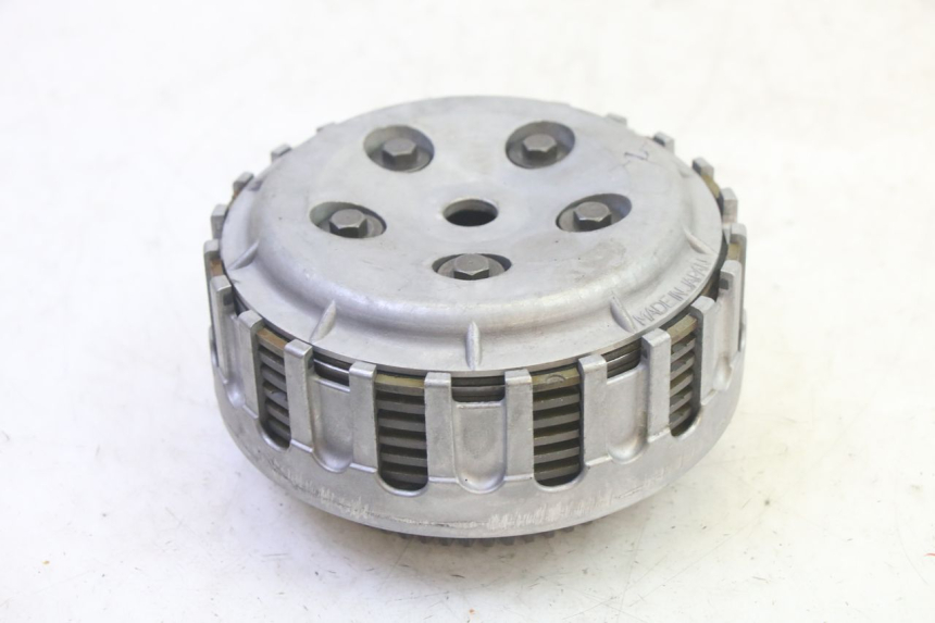 photo de FRIZIONE KAWASAKI ZR 7 750 (1999 - 2004) - Caratteristiche distintive