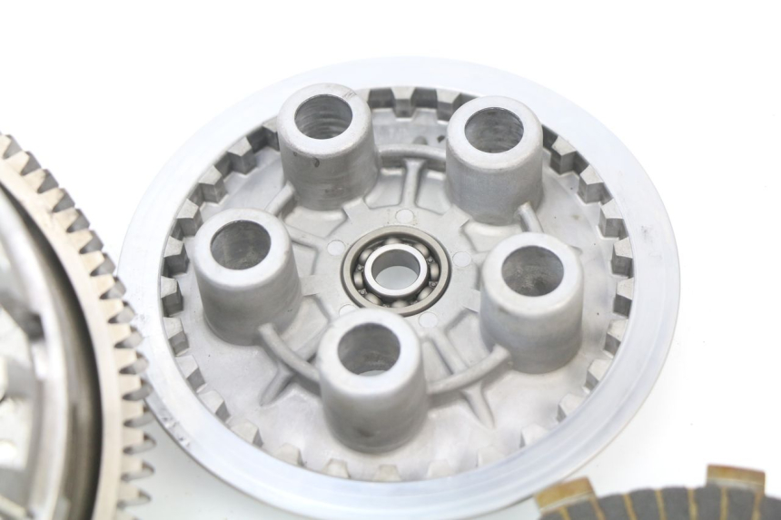 photo de FRIZIONE KAWASAKI ZZR 600 (1995 - 2004) - Zoom sui componenti