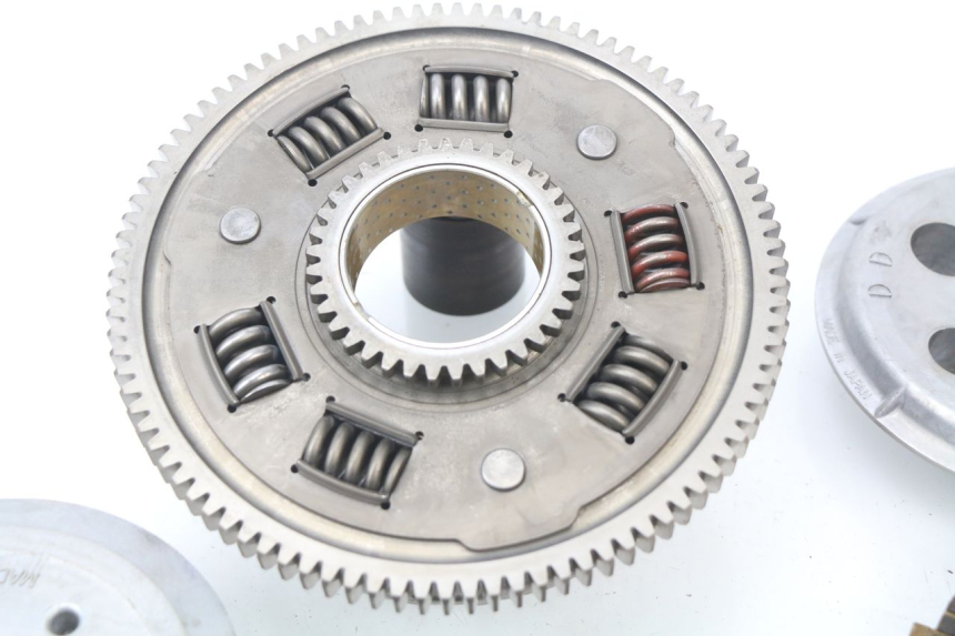 photo de FRIZIONE KAWASAKI ZZR 600 (1995 - 2004) - Dettagli dei punti di fissaggio